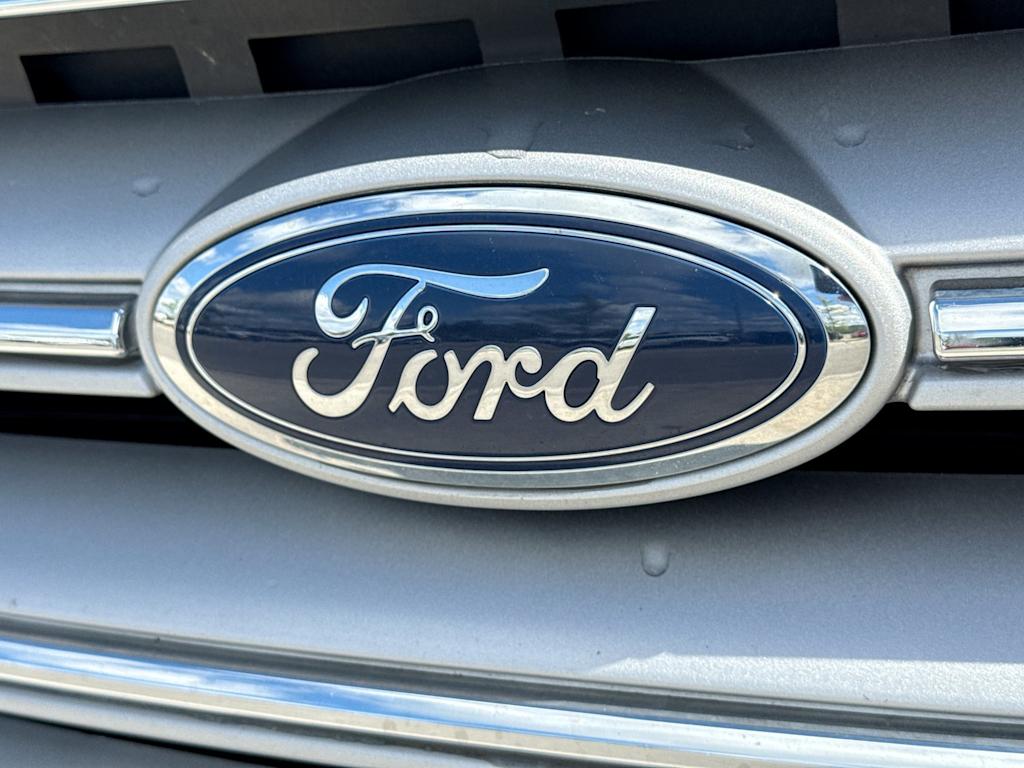 Thumbnail: 2019 Ford Escape - 7