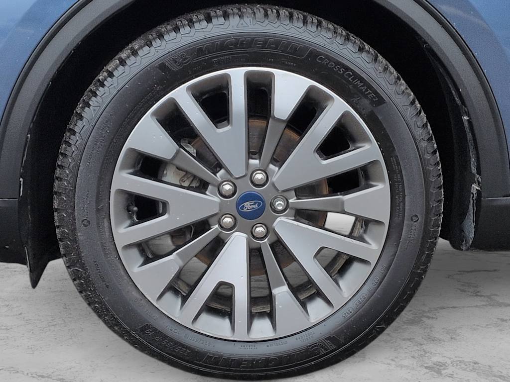 Thumbnail: 2020 Ford Escape - 8