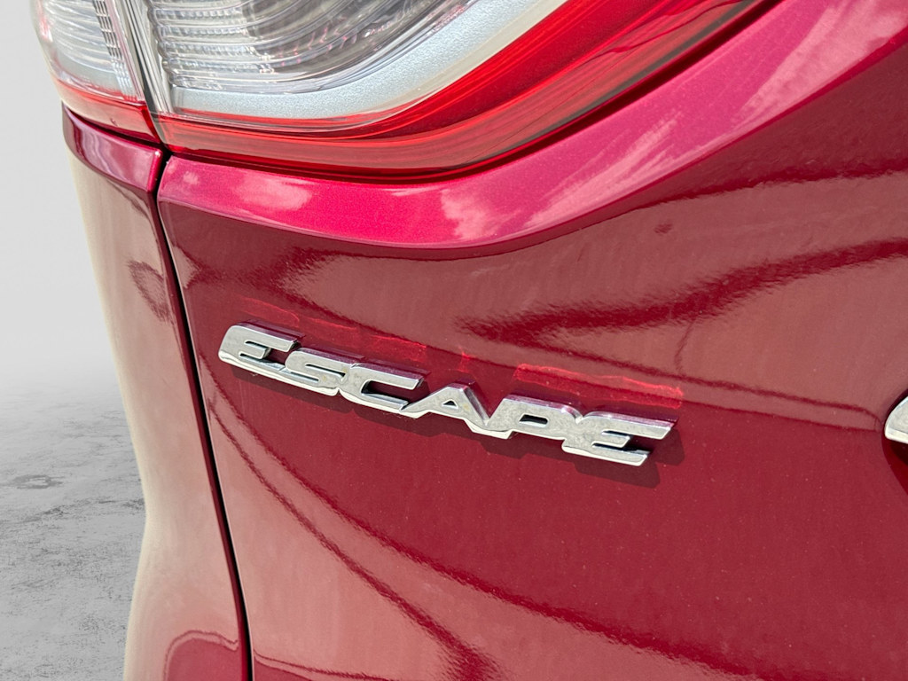 Thumbnail: 2016 Ford Escape - 24