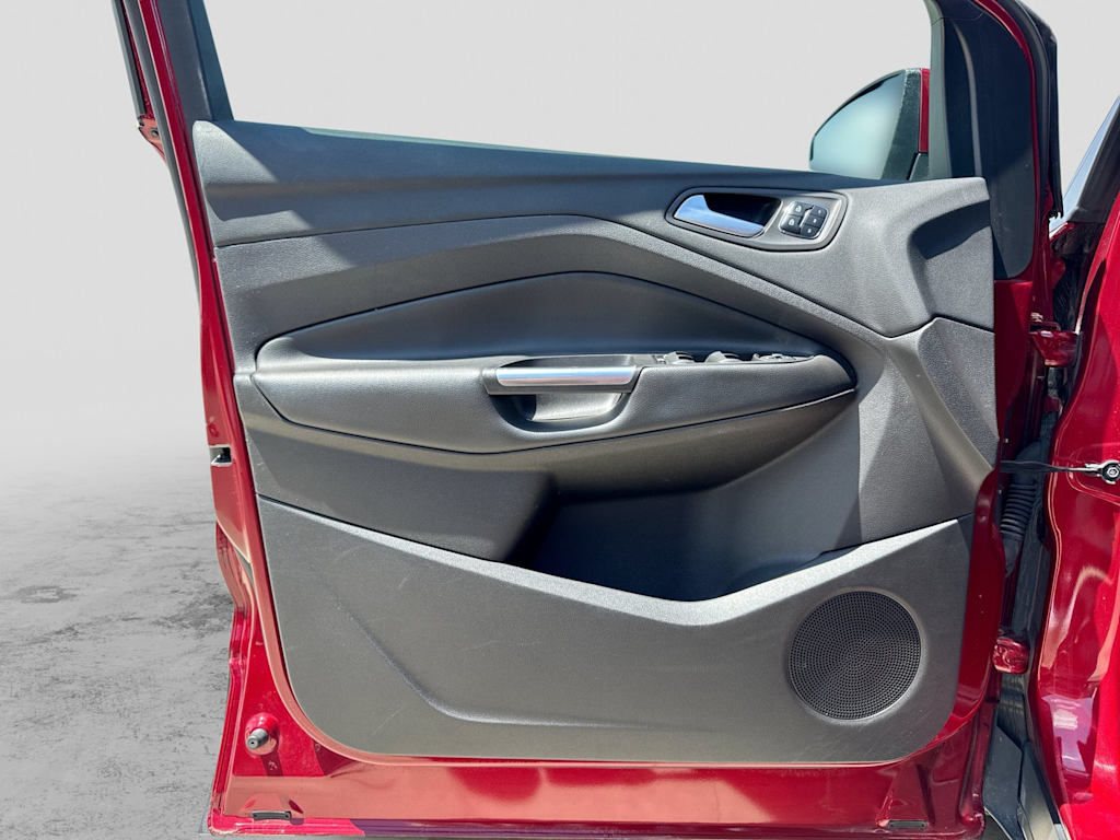Thumbnail: 2016 Ford Escape - 34