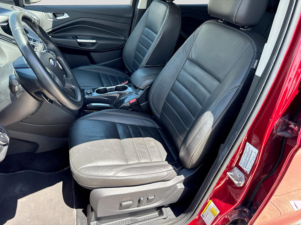 Thumbnail: 2016 Ford Escape - 9