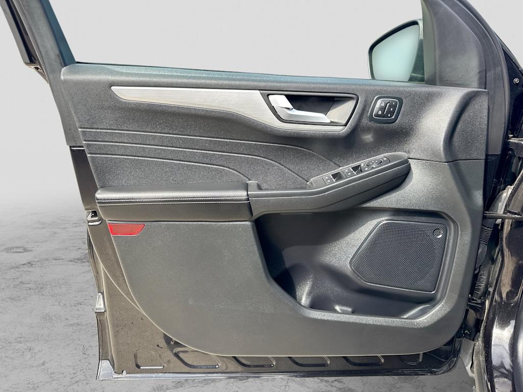 Thumbnail: 2025 Ford Escape - 34