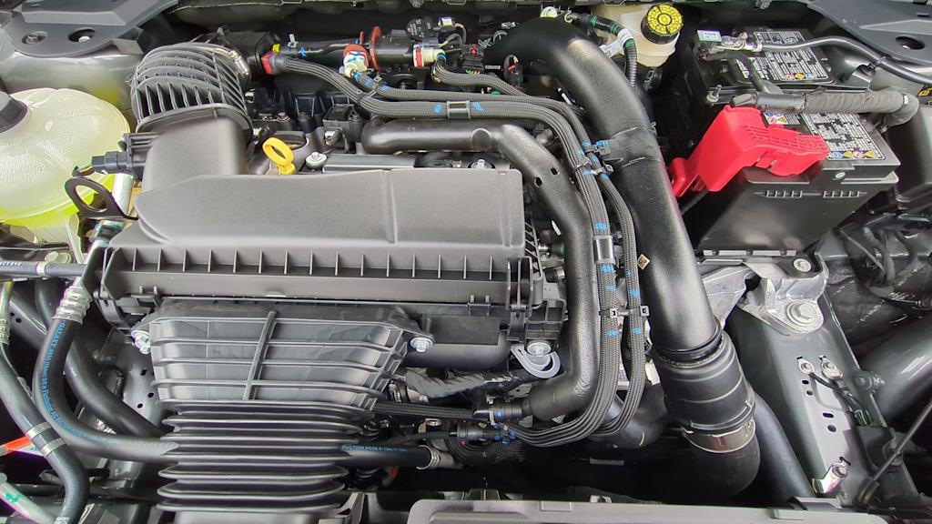 Thumbnail: 2025 Ford Escape - 9