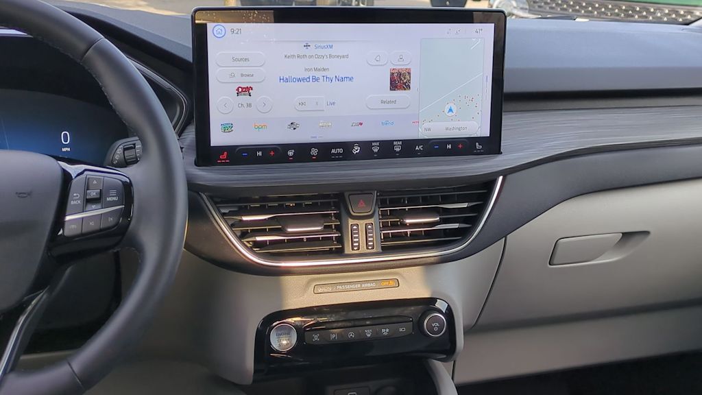 Thumbnail: 2023 Ford Escape - 14