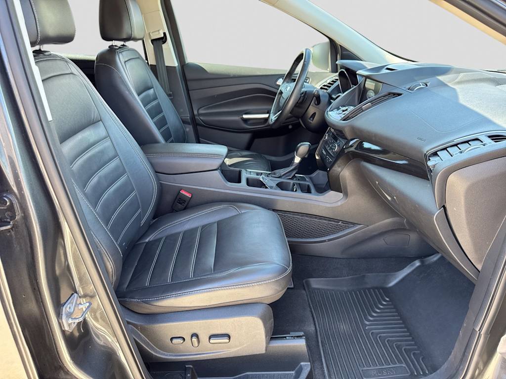 Thumbnail: 2017 Ford Escape - 11