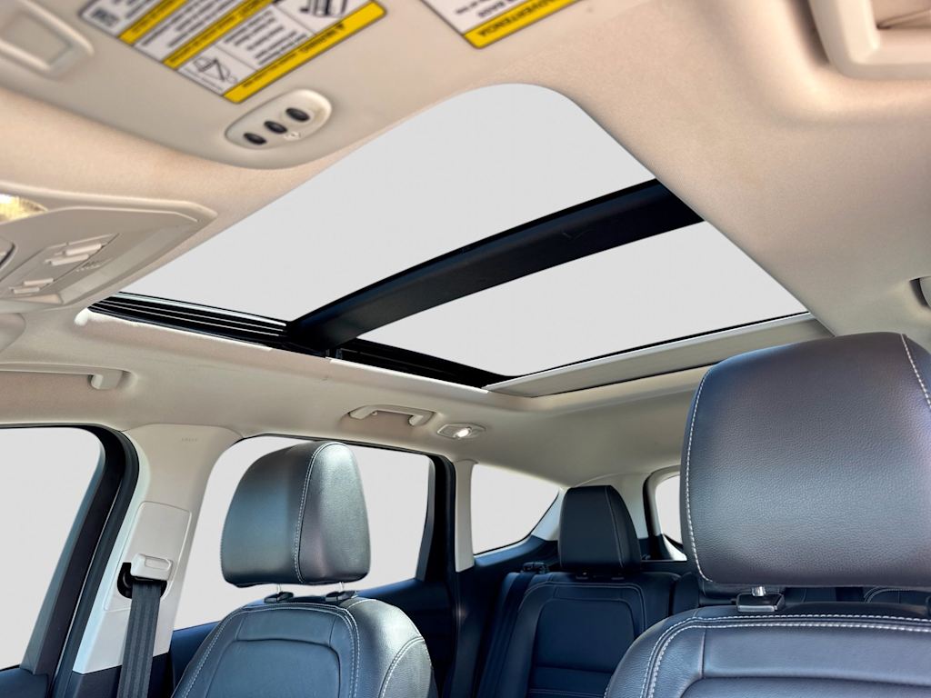 Thumbnail: 2017 Ford Escape - 26
