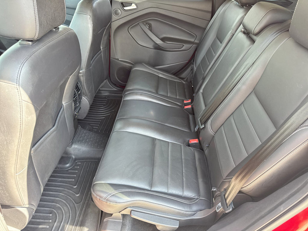 Thumbnail: 2016 Ford Escape - 26