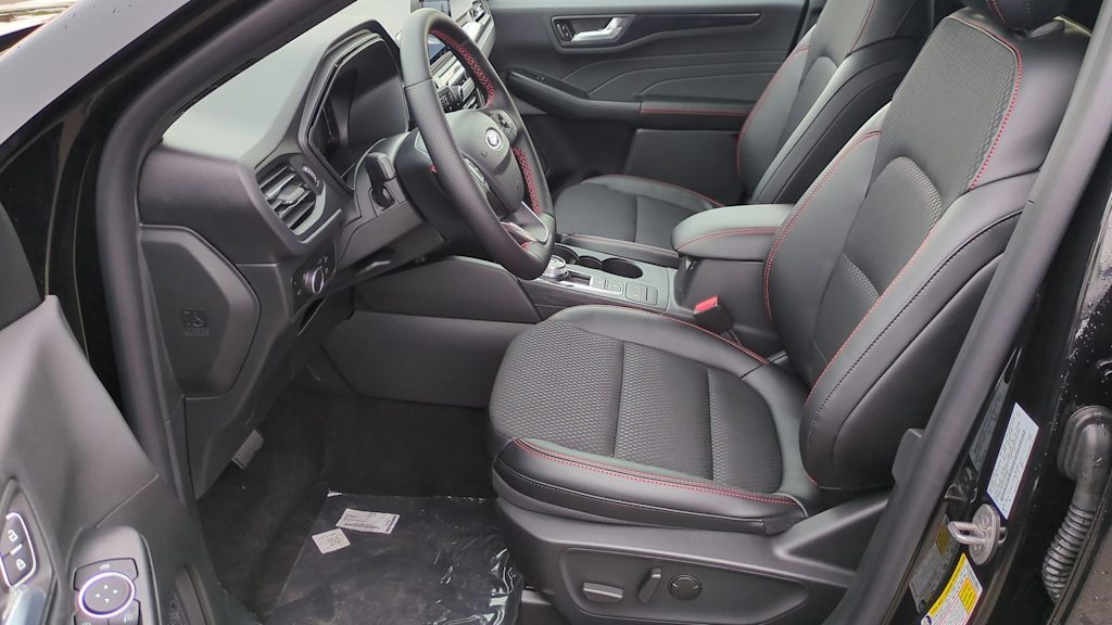 Thumbnail: 2025 Ford Escape - 10