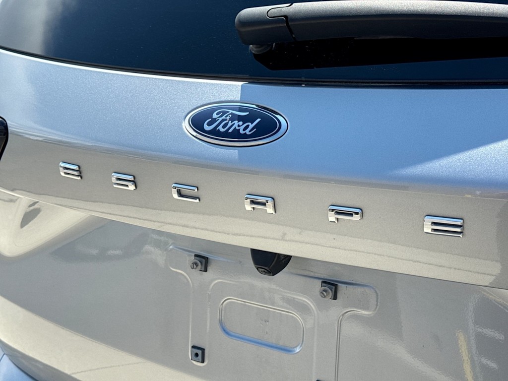 Thumbnail: 2024 Ford Escape - 24