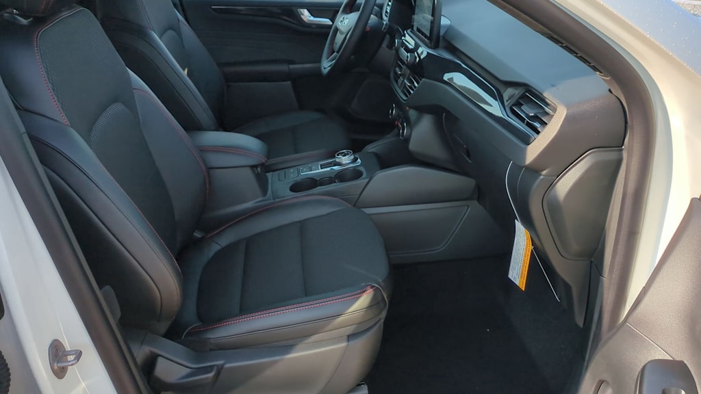 Thumbnail: 2025 Ford Escape - 26