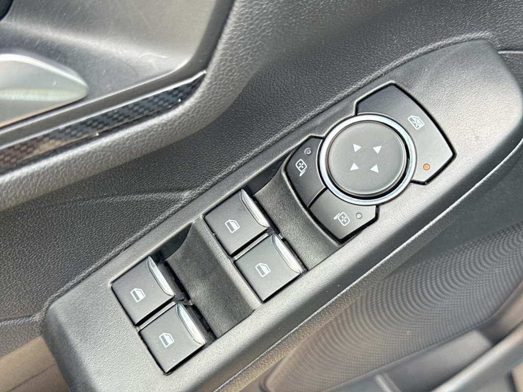 Thumbnail: 2023 Ford Escape - 26