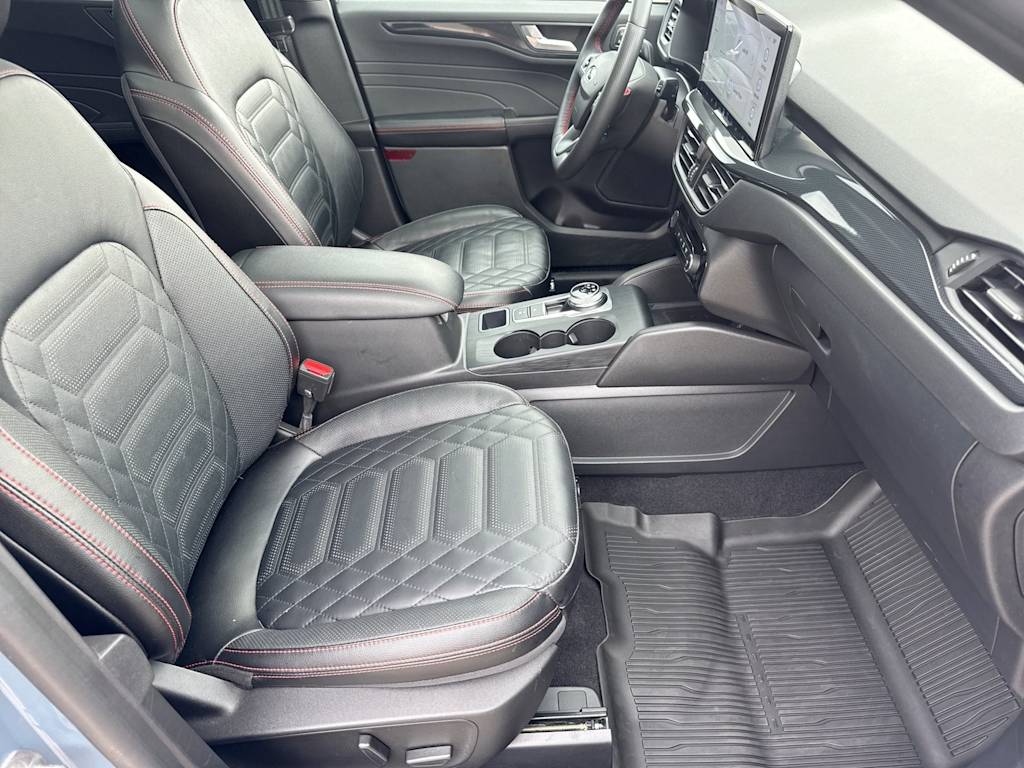 Thumbnail: 2023 Ford Escape - 11