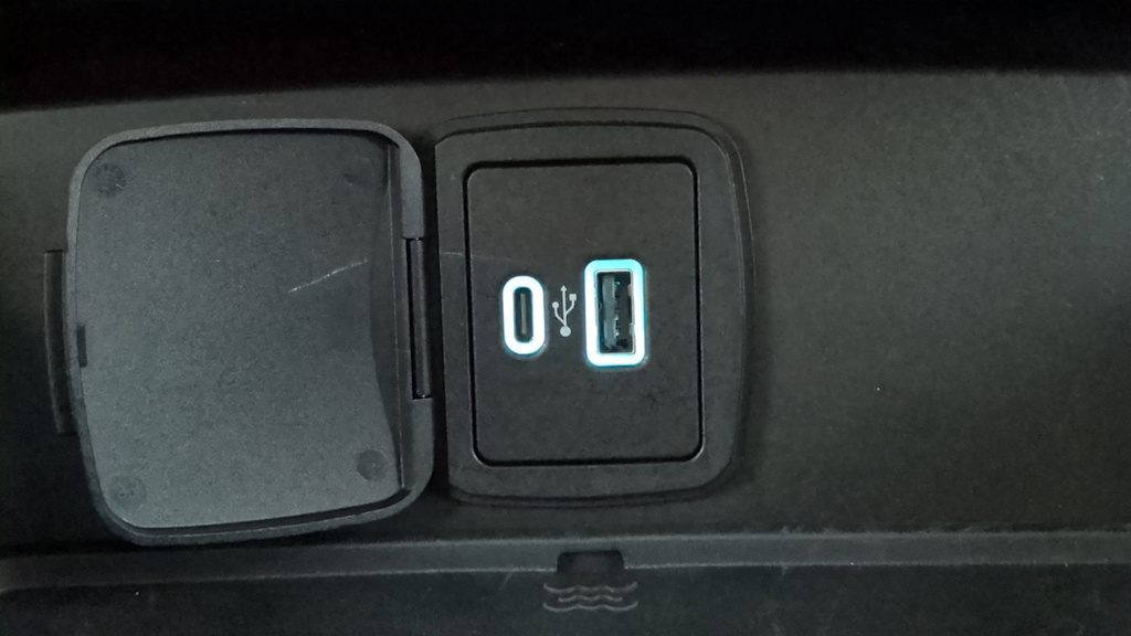 Thumbnail: 2023 Ford Bronco - 18