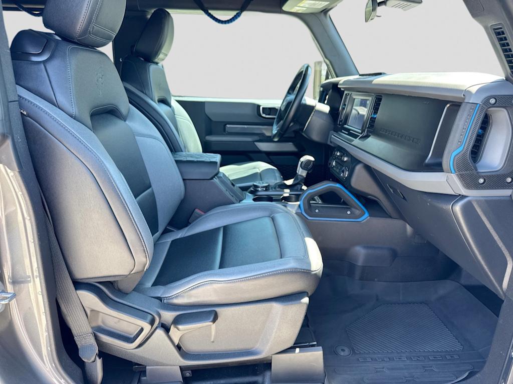 Thumbnail: 2022 Ford Bronco - 11
