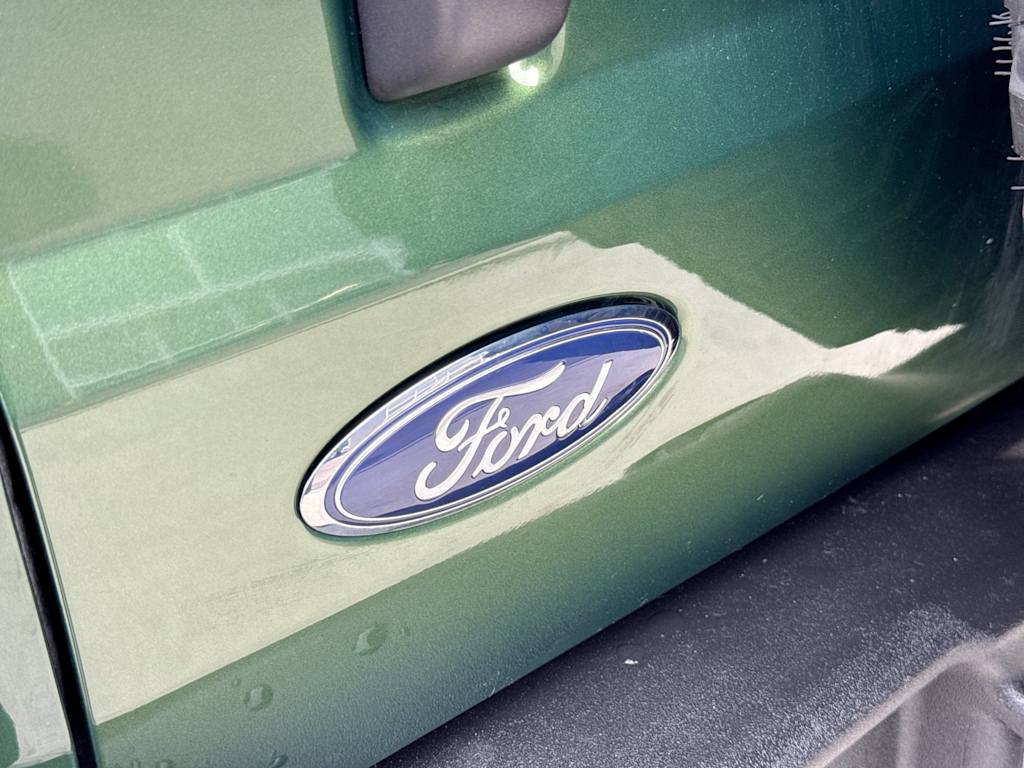 Thumbnail: 2022 Ford Bronco - 6