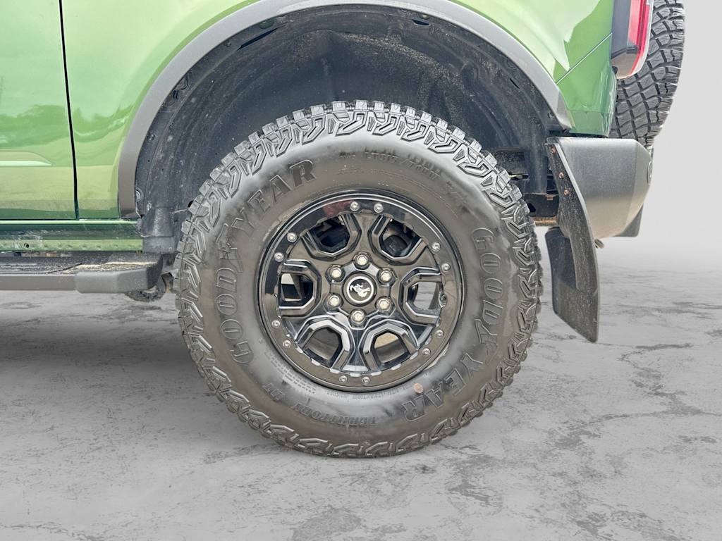 Thumbnail: 2022 Ford Bronco - 7