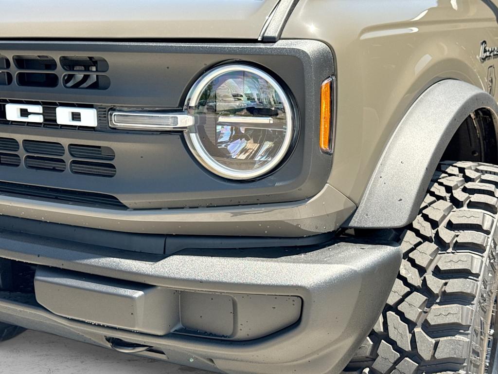 Thumbnail: 2026 Ford Bronco - 23