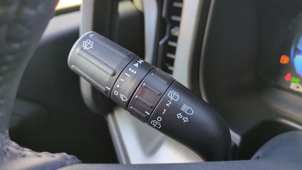 Thumbnail: 2025 Ford Bronco - 28