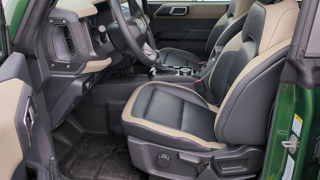 Thumbnail: 2025 Ford Bronco - 11