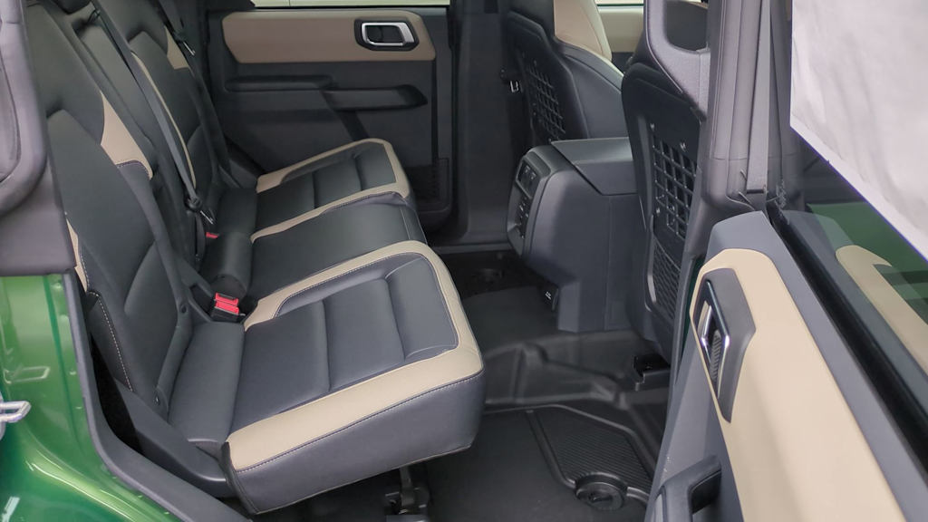 Thumbnail: 2025 Ford Bronco - 24