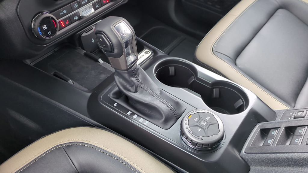 Thumbnail: 2025 Ford Bronco - 32