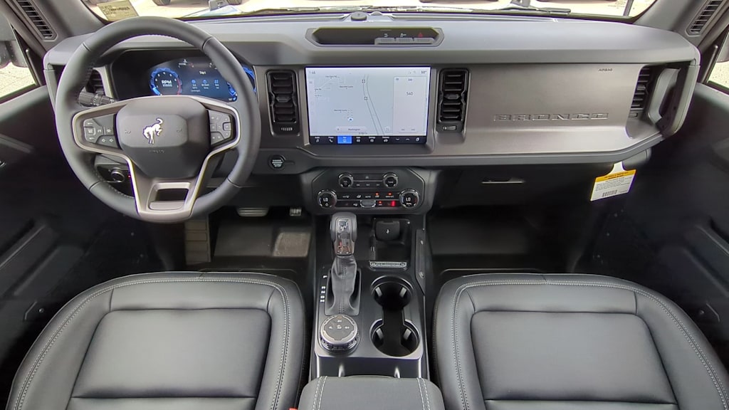 Thumbnail: 2025 Ford Bronco - 2