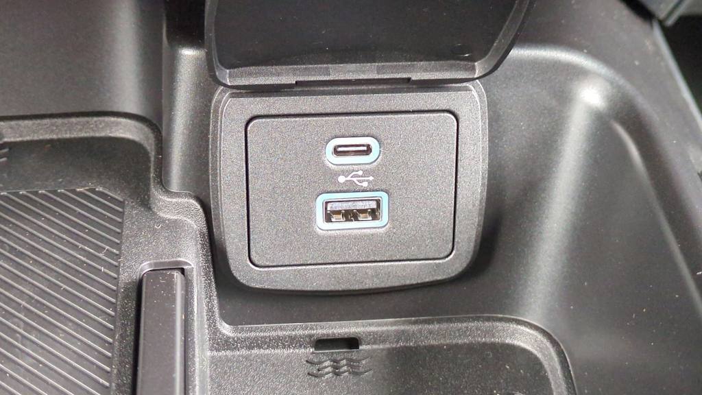 Thumbnail: 2025 Ford Bronco - 32