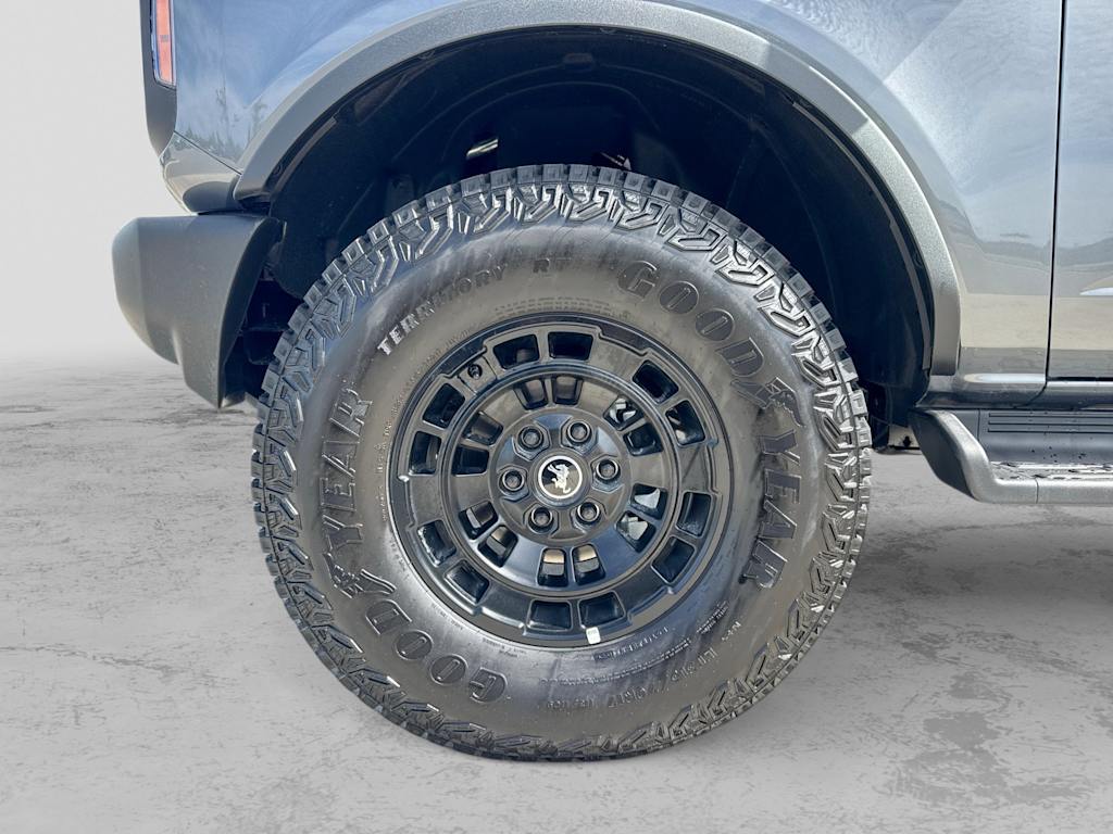 Thumbnail: 2026 Ford Bronco - 6