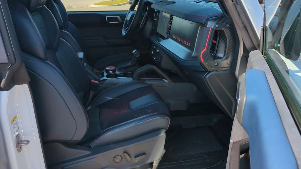 Thumbnail: 2025 Ford Bronco - 28