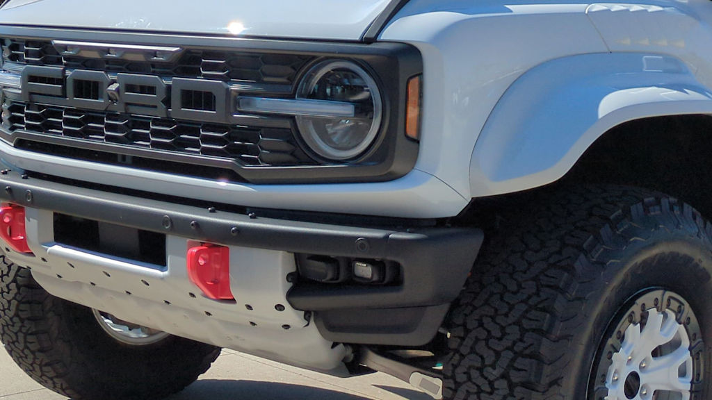 Thumbnail: 2025 Ford Bronco - 24