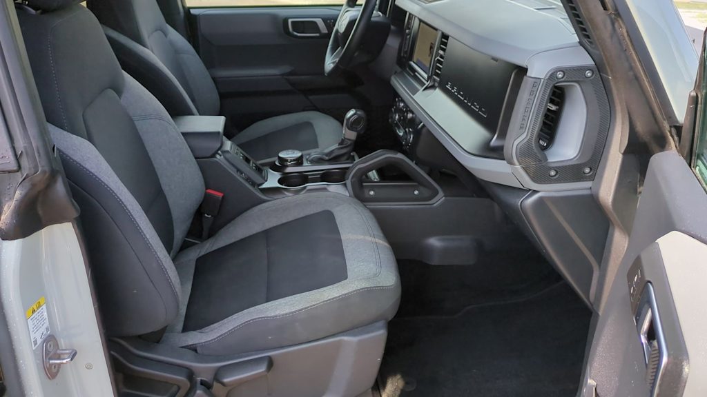 Thumbnail: 2023 Ford Bronco - 12