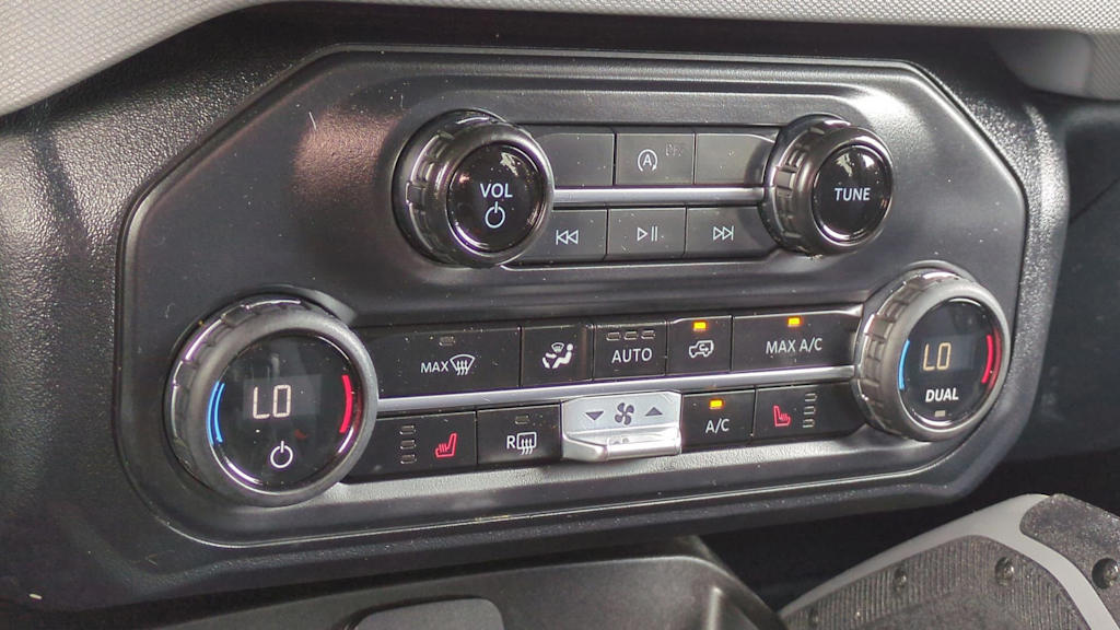 Thumbnail: 2023 Ford Bronco - 30