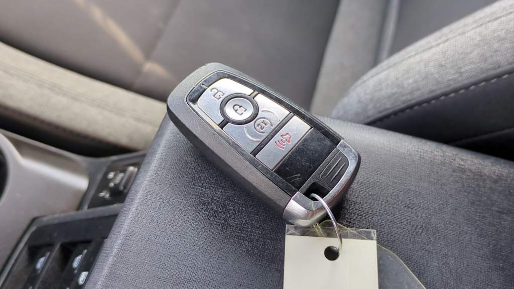 Thumbnail: 2023 Ford Bronco - 18