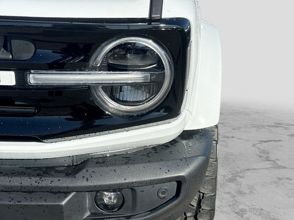 Thumbnail: 2023 Ford Bronco - 21