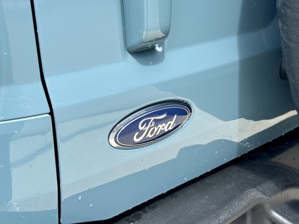 Thumbnail: 2023 Ford Bronco - 7