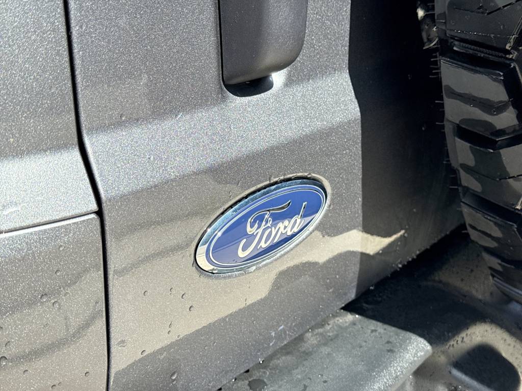 Thumbnail: 2023 Ford Bronco - 6