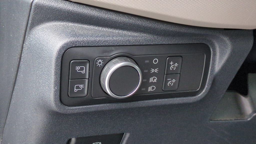 Thumbnail: 2022 Ford Bronco - 24