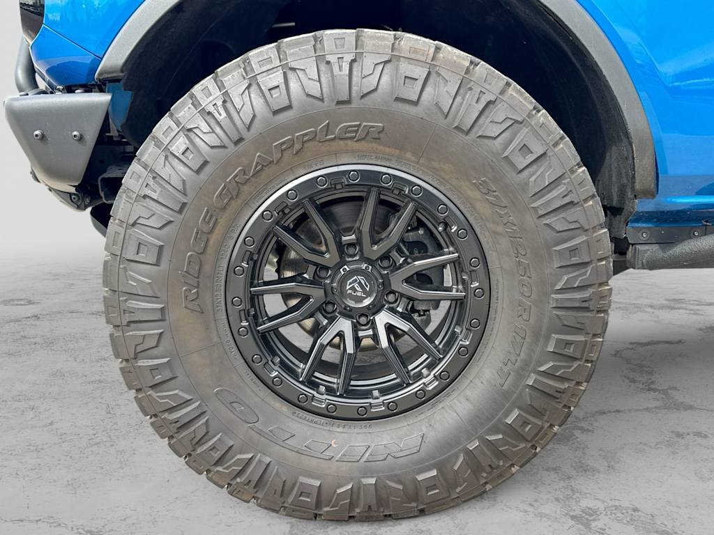 Thumbnail: 2022 Ford Bronco - 7