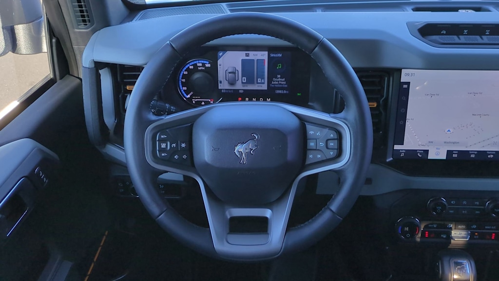 Thumbnail: 2023 Ford Bronco - 10