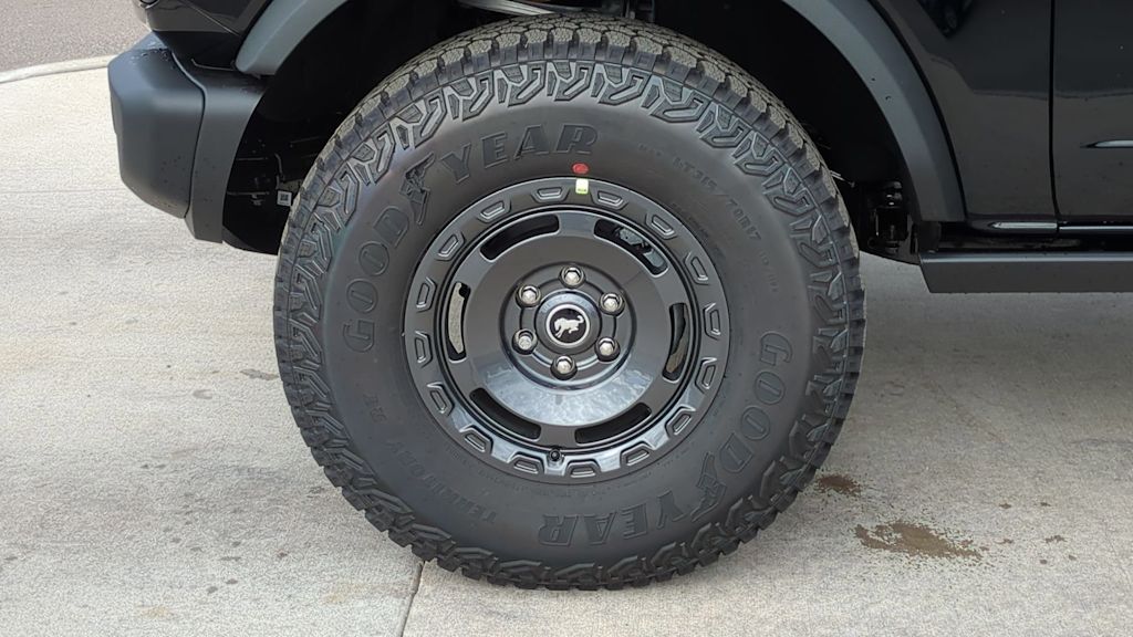 Thumbnail: 2025 Ford Bronco - 23