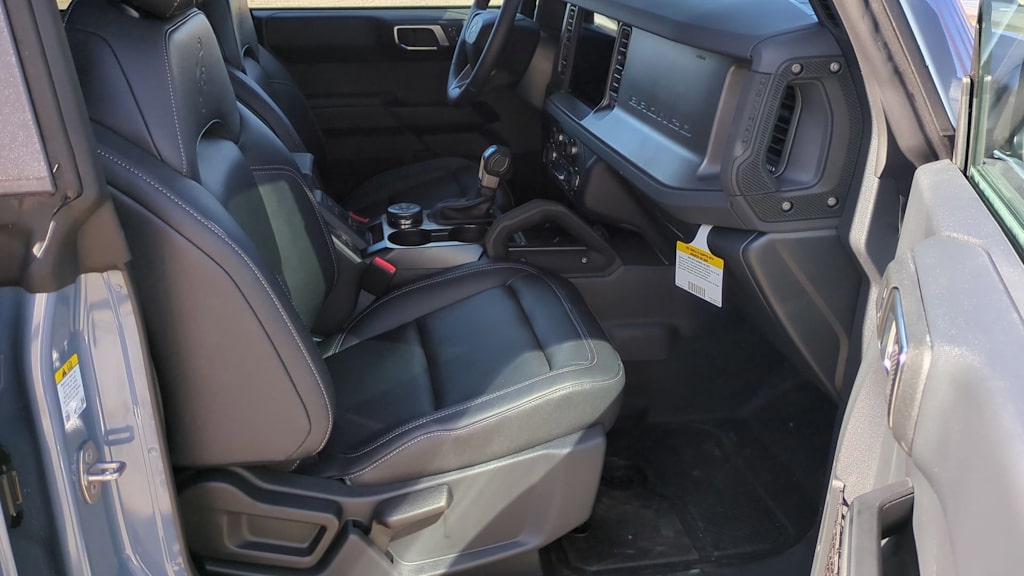 Thumbnail: 2025 Ford Bronco - 10