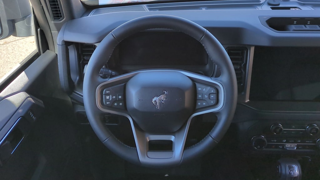 Thumbnail: 2025 Ford Bronco - 8