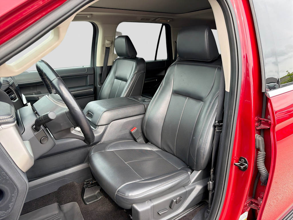 Thumbnail: 2022 Ford Expedition MAX - 11