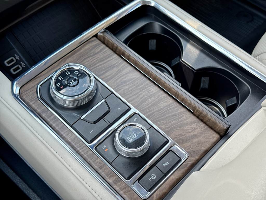 Thumbnail: 2019 Ford Expedition - 38