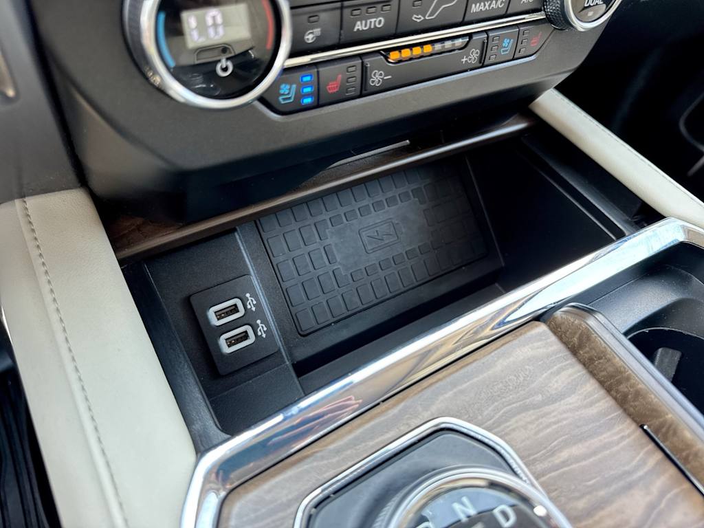 Thumbnail: 2019 Ford Expedition - 37