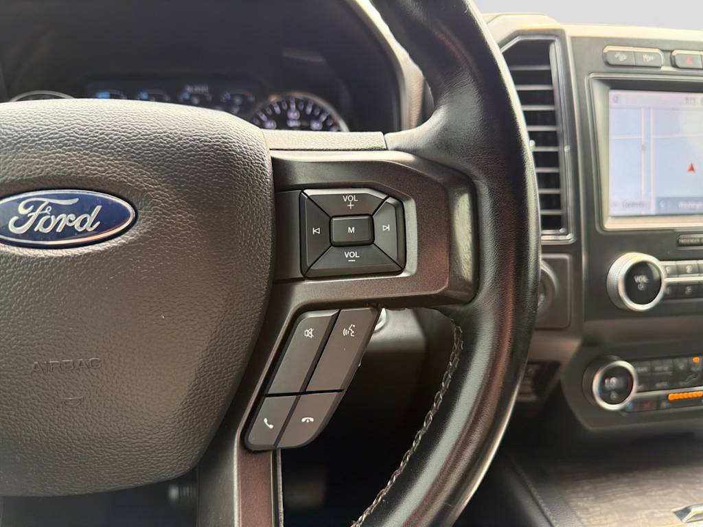 Thumbnail: 2021 Ford Expedition - 32