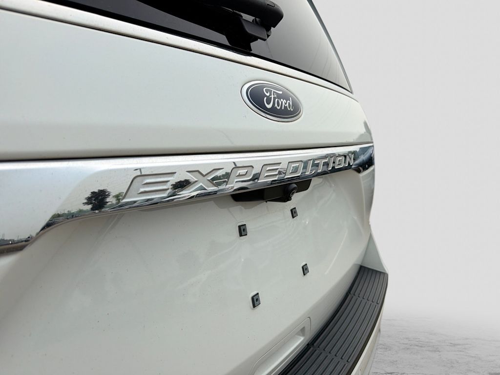 Thumbnail: 2021 Ford Expedition - 23
