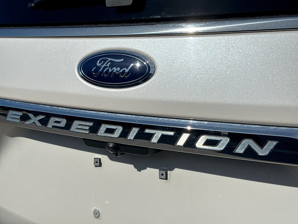 Thumbnail: 2019 Ford Expedition - 23