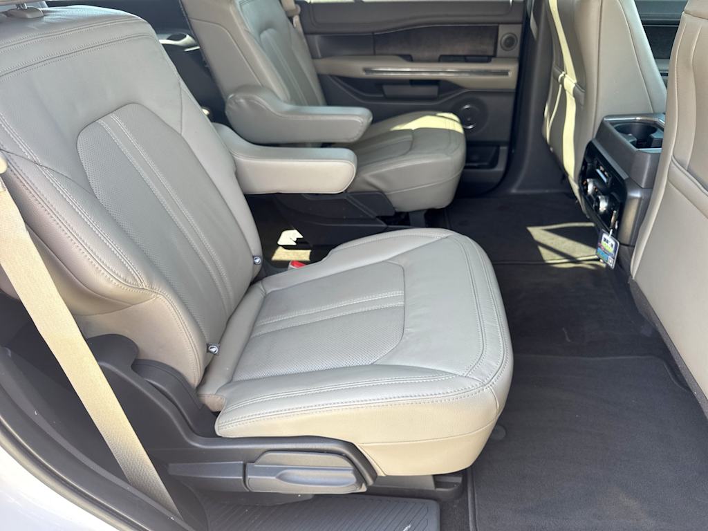 Thumbnail: 2019 Ford Expedition - 11