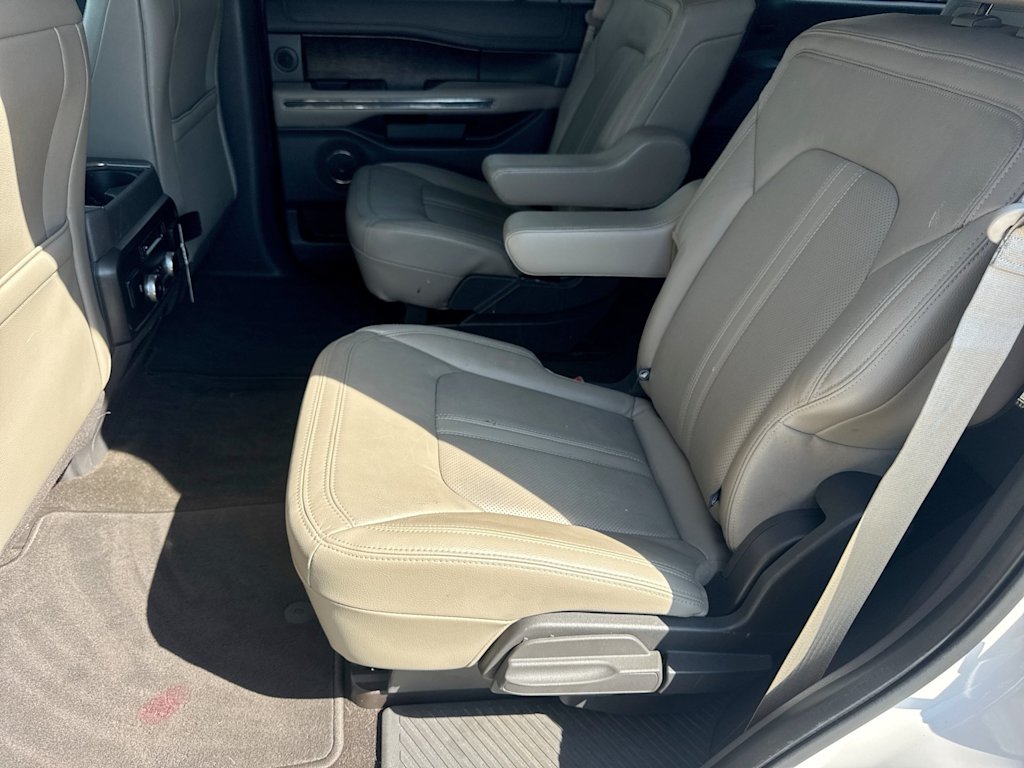 Thumbnail: 2019 Ford Expedition - 12